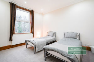 Photo 26- click for photo gallery